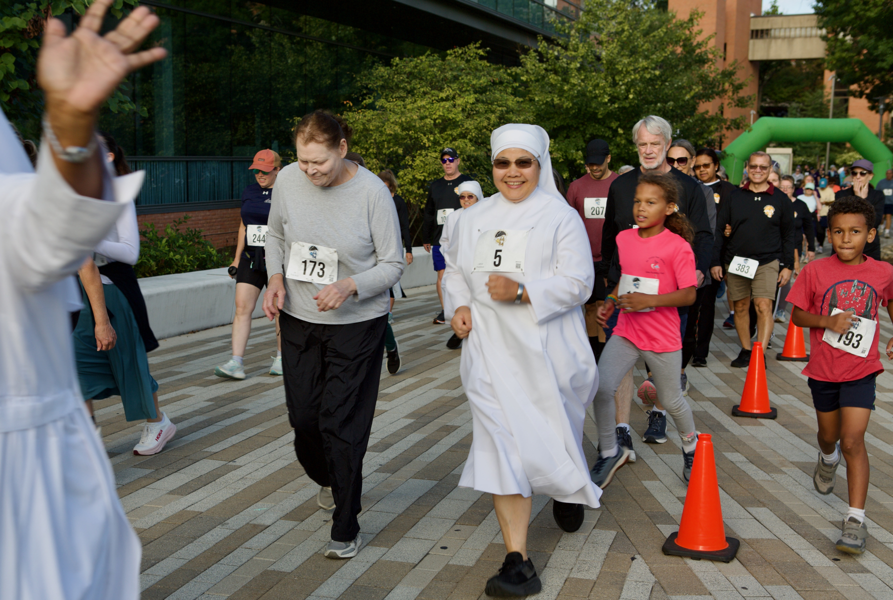 2026NunRun-118
